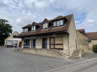 18 Broad Robin, Gillingham, Office / Retail To Let - IMG_1521.JPG