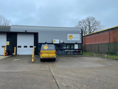 Unit 7, Hailsham, Industrial To Let - 1.jpg