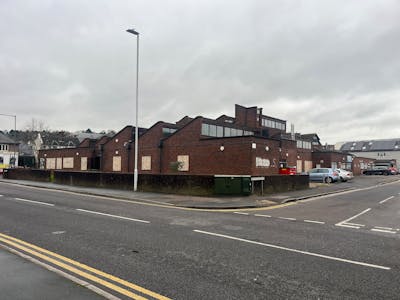 Oakridge Centre, High Wycombe, Development / E (Commercial / Business / Service) / Healthcare / Office For Sale - IMG_5331.JPG