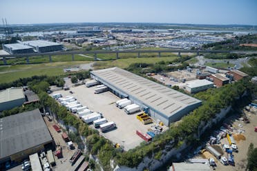 Indurent Park Purfleet, 736 - 738 London Road, Purfleet-on-Thames, Industrial To Let - YUN_0028.jpg - More details and enquiries about this property