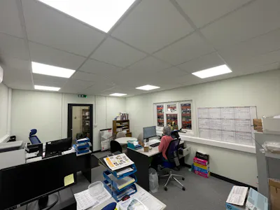 Unit 8, Aylesbury, Industrial / Investment For Sale - IMG_7004.JPG