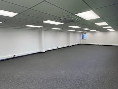 Unit 11 Hillmead Industrial Estate, Marshall Road, Swindon, Industrial / Warehouse To Let - 5.jpg