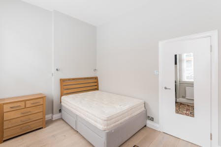 Unbroken Marylebone Freehold, 23 York Street, London, Residential For Sale - 23E.YorkSt-3.jpg