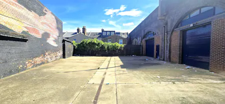 Arches 348-349, Bocking Street, Hackney, London, Industrial To Let - 20260706_152434 - Edited.jpg