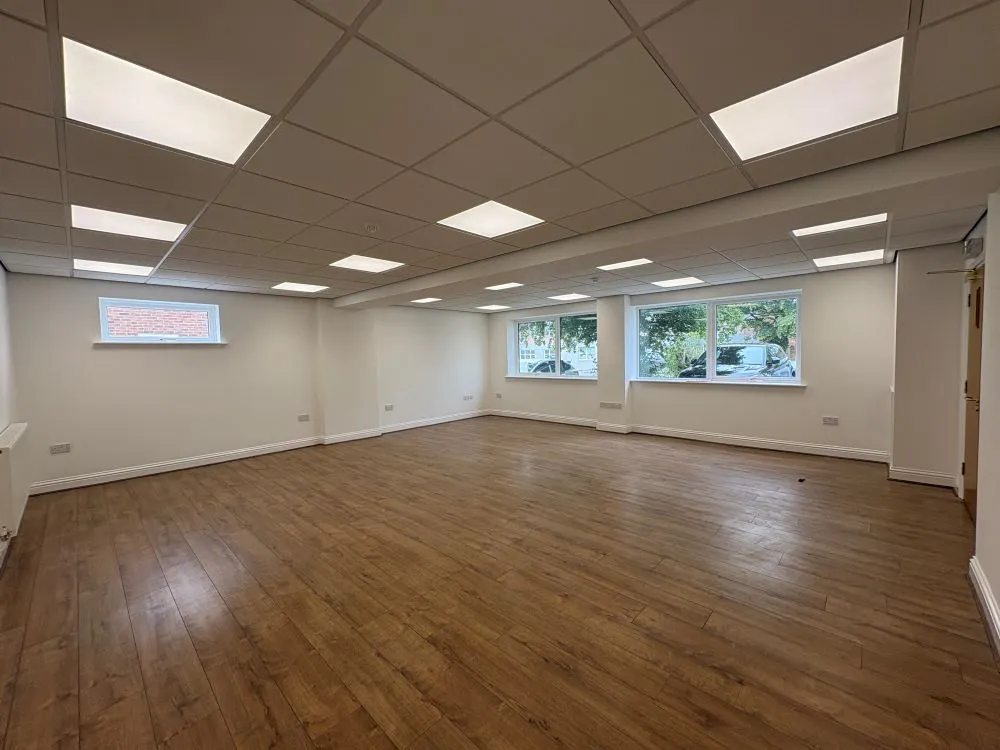E1 Telford Road, Bicester, Industrial To Let - IMG_2776.jpg