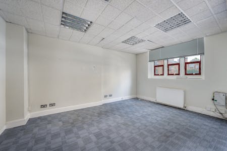 Regent House, Ward Street, Guildford, D1 (Non Residential Institutions) / D2 (Assembly and Leisure) / Development / Investment / Office / Residential For Sale - Regent House  interior high res 1 of 11.jpg
