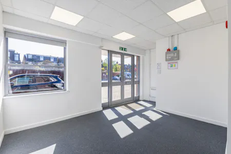 Unit 2 Heathlands Industrial Estate, Heathlands Close, Twickenham, Industrial/Logistics / Trade Counter / Industrial / Warehouse To Let - 107834_Unit 2 Heathlands Industrial Estate-4_low.jpg