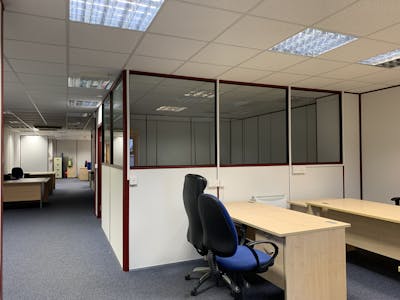 Unit 2C, Havant, Industrial / Trade Counter / Warehouse To Let - 20211001 093120.jpg