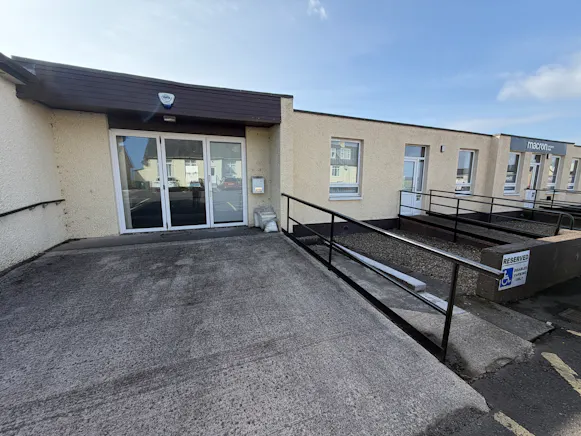 Units 21D & 21E, Perth Airfield, Perth, Offices To Let - IMG_7236.JPG