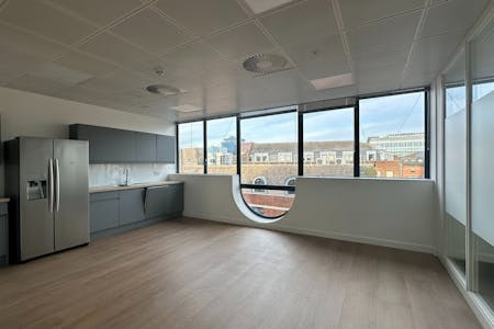 3 Queens Road, Reading, Alternative Use Opportunity / F1 (Learning and Non-Residential Institutions) / F2 (Local Community) / Healthcare / Hi Tech / Lab / Office To Let - 8dc6426a2b76b065b77a1e3cecbf1f8f.jpeg