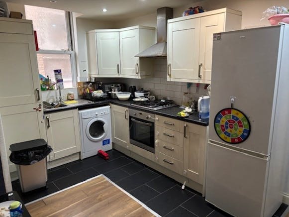 33-39 Manchester Street, Luton, Investment For Sale - 7.jpg