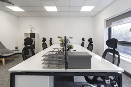 Pure Offices - Turnberry Park Road, Leeds, Serviced Office To Let - Internal 6.jpg