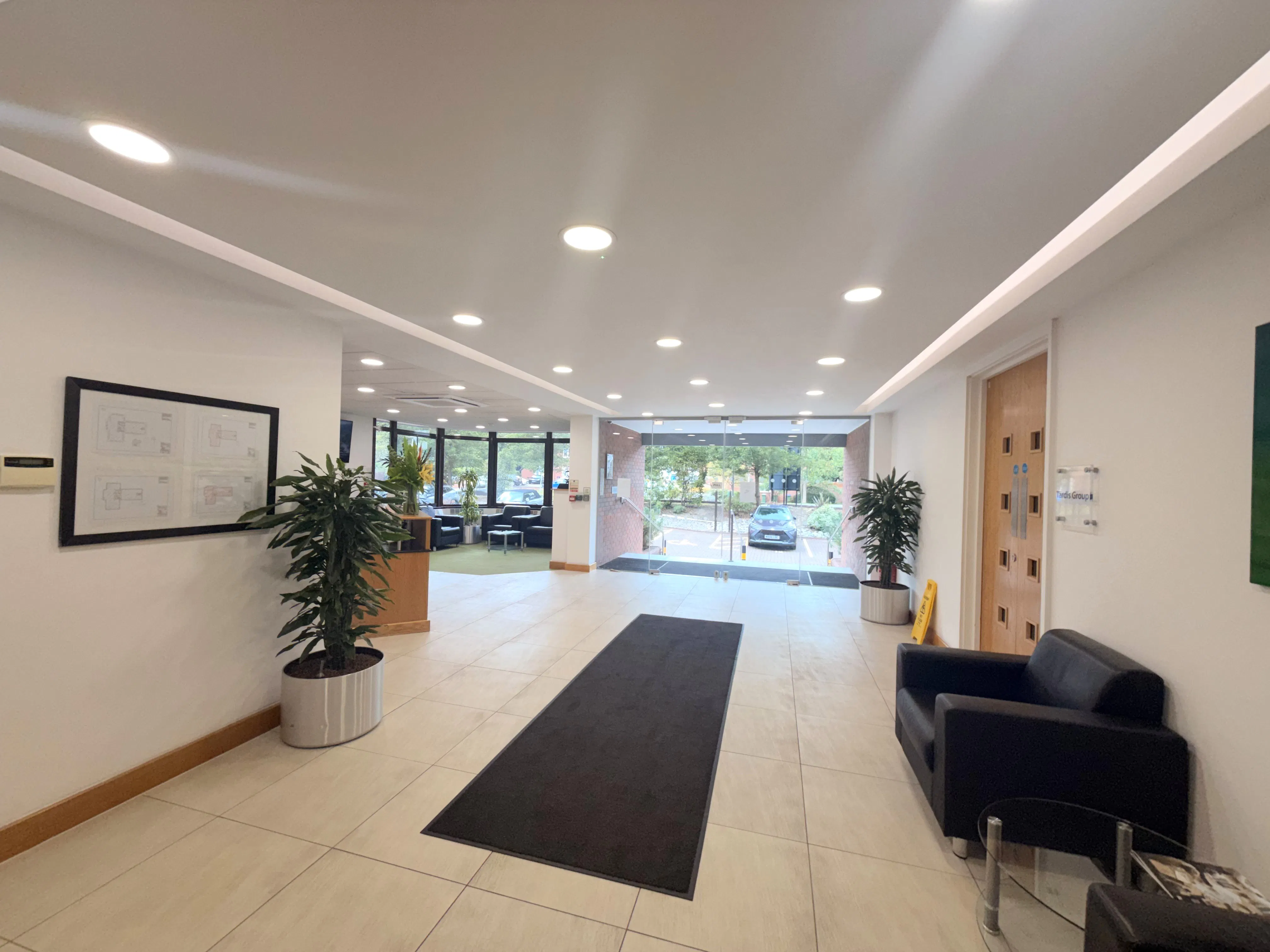 3rd Floor (North) Suite, Afon, Horsham, Office To Let - IMG_8042.jpeg