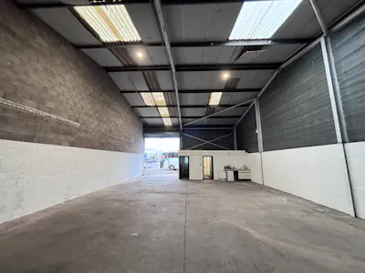 Unit 12, George Street, Bridgend, Industrial To Let - IMG_1346.jpeg