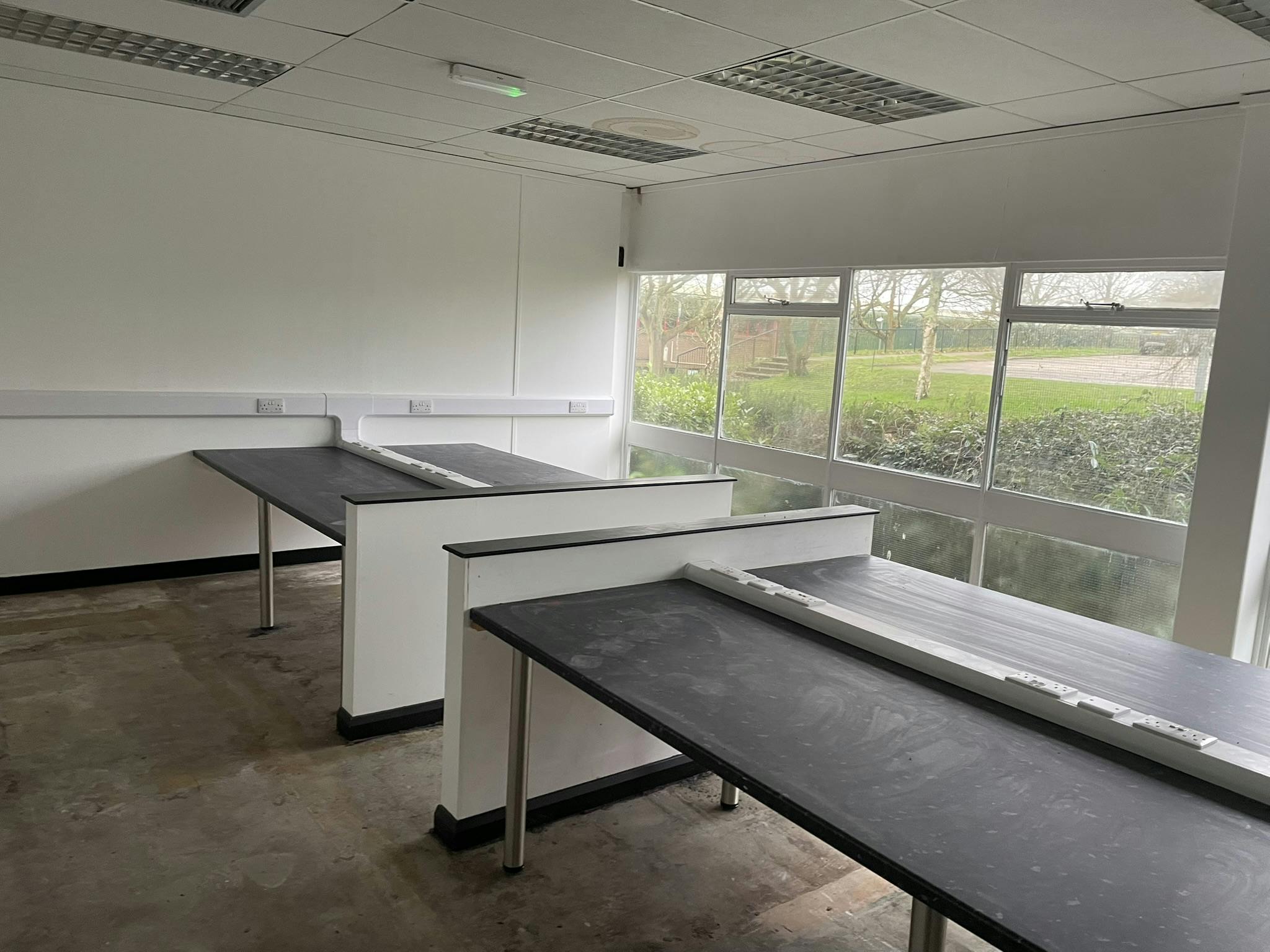 8 Castleham Road, St. Leonards-on-Sea, Industrial To Let - IMG_4056.JPEG