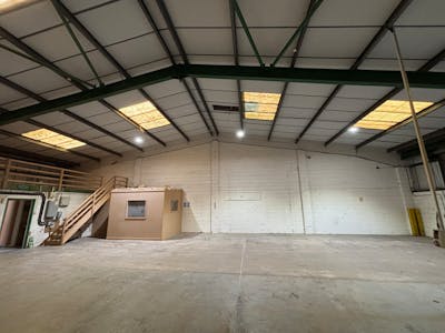 Unit 41, Llantarnam Industrial Park, Cwmbran, Industrial To Let - IMG_8158.jpeg