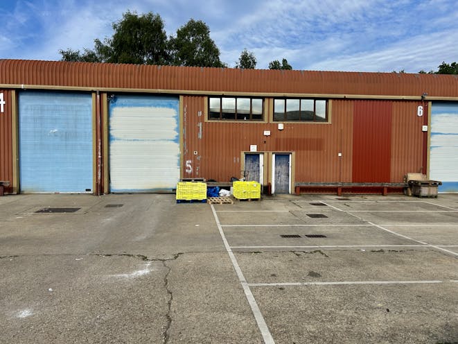 Unit 5 Bentley Park, Alton, Warehouse & Industrial For Sale - IMG_5258.jpg