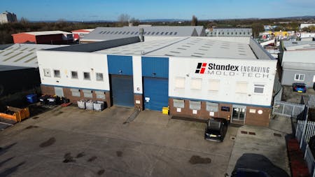 Unit 6, Stockport, Industrial/Logistics To Let - DJI_0410.JPG