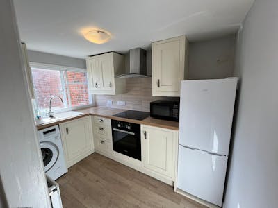 1 & 2 Clieve Cottages, Cookham, Investment / Retail For Sale - 8b307d5b607e466dbbc8eecc63d79632.jpg