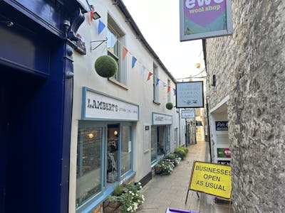 5 Cheyne Lane, Stamford, Restaurant / Cafe / Retail For Sale - IMG_2537.jpg