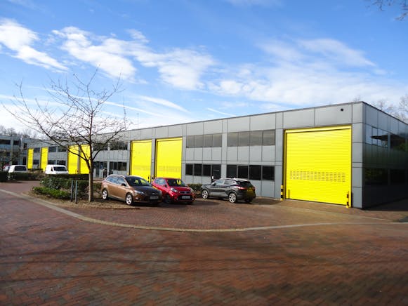 Unit 4, Spectrum Court, Basingstoke, Industrial / Warehouse To Let - DSC07666.JPG