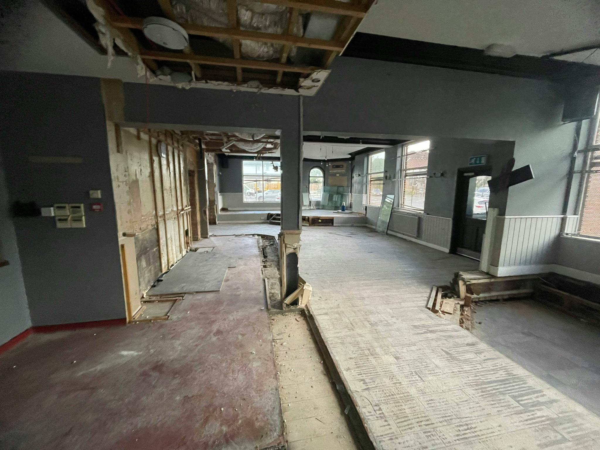 Retail/Shop in London - photo 4