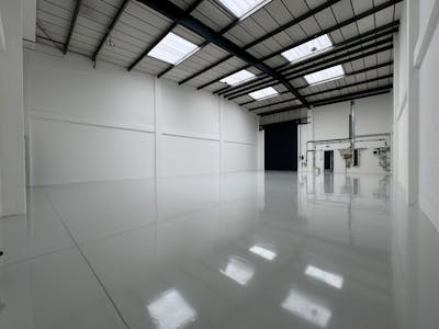 Unit 19, Trident Industrial Estate, Colnbrook, Industrial/Logistics / Industrial / Warehouse To Let - IMG_3101.JPG