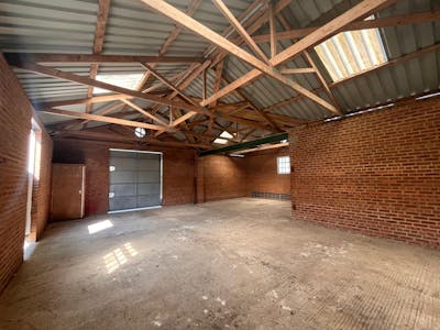 Cavan Farm, Cane End Lane, Aylesbury, Development / E (Commercial / Business / Service) / Industrial For Sale - WhatsApp Image 20250512 at 131212_82f50252.jpg