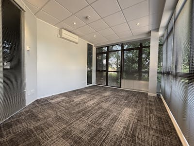 Unit 9 Albany Park, Poole, Office To Let / For Sale - IMG_6643.JPEG