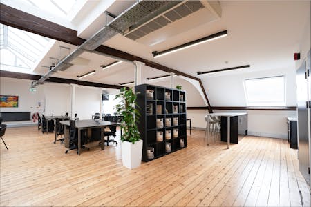 Centro 3, London, Office To Let - CE342.jpg