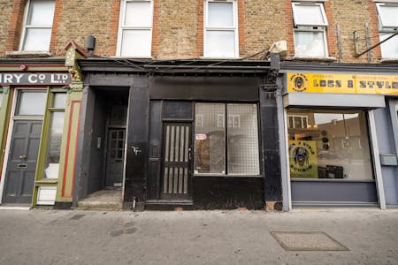 102 Portland Road, London, Class E Retail / Leisure / Investment / Retail For Sale - 1439902-4-69e1039df081c.jpg