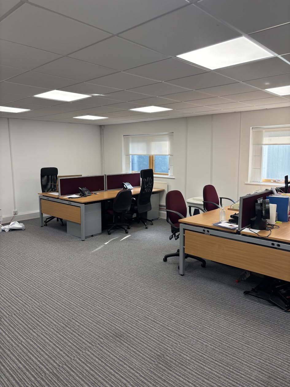 Unit 4, Pavilion Business Park, Leeds, Offices To Let - IMG_2434.jpg