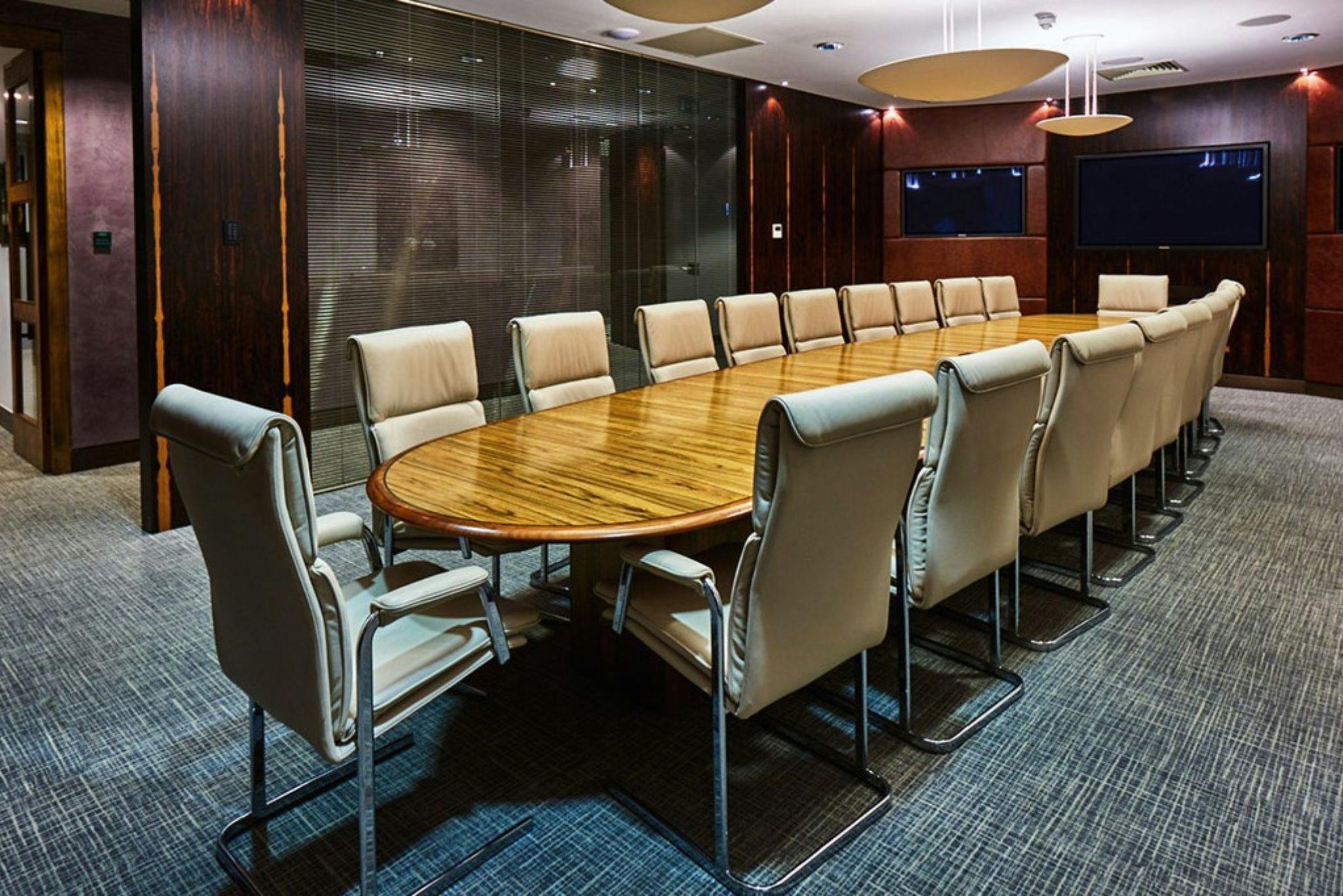 Office in London - photo 2