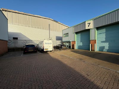 Unit 7 Downley Point, Havant, Industrial / Warehouse To Let - WhatsApp Image 2026-01-26 at 17.21.33 (9).jpeg