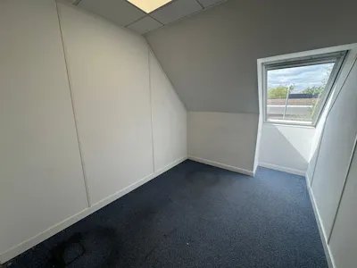 Suite 7 - Burgundy Court, Chelmsford, Office To Let - WhatsApp Image 2025-05-08 at 14.52.32_6cfefd66.jpg