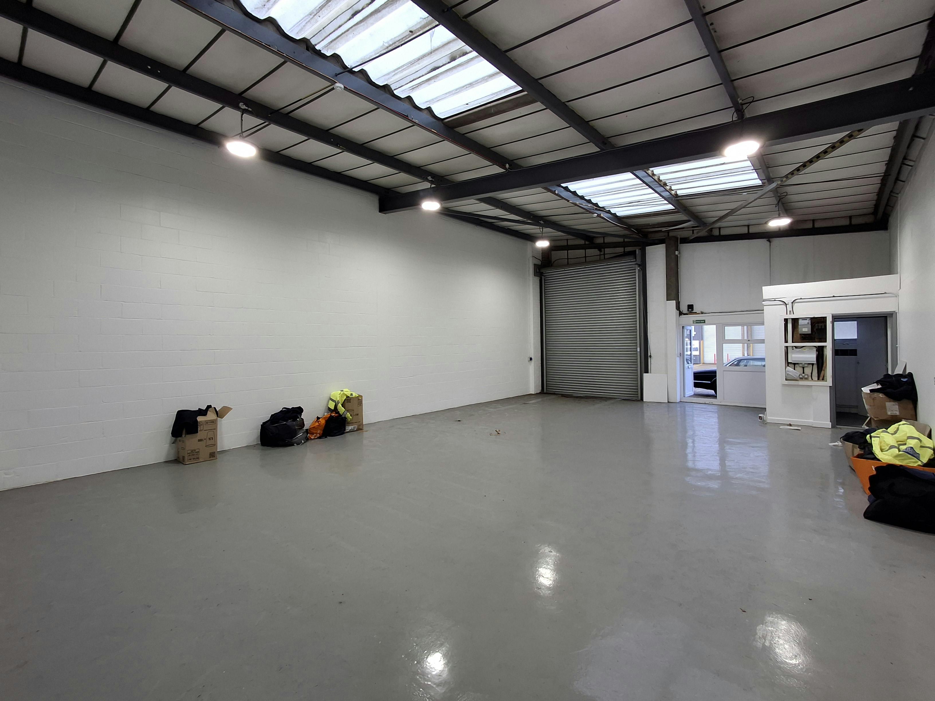 Retail/Shop in Bournemouth - photo 3