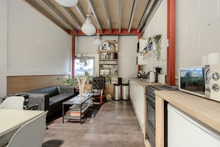 Unit 40, London, Industrial For Sale - 40 cromwell ind est-4518.jpg