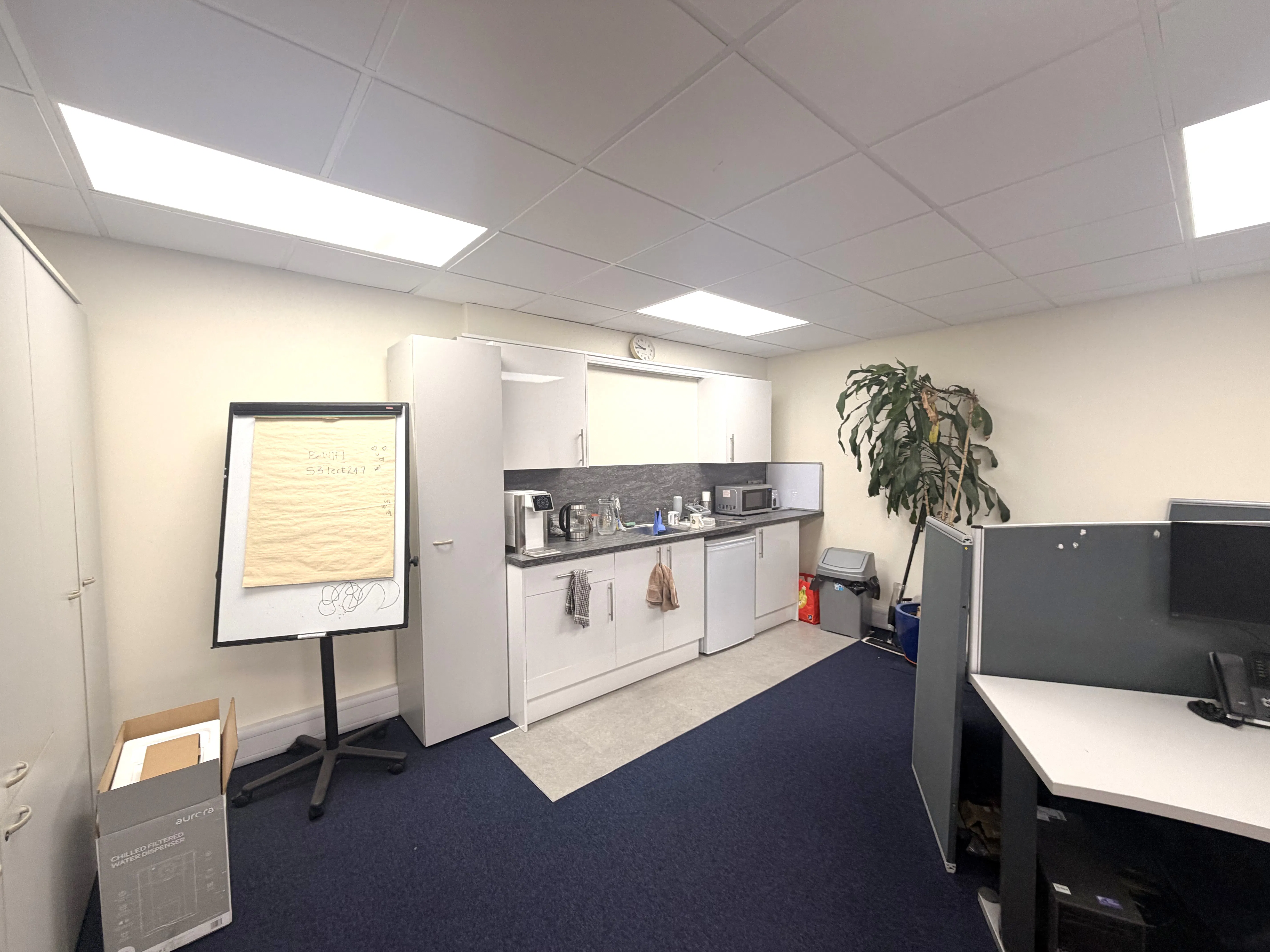 3rd Floor (North) Suite, Afon, Horsham, Office To Let - IMG_8037.jpeg