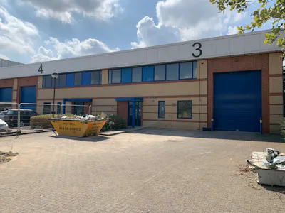Unit 3, Hemel Hempstead, Industrial / Light Industrial / Trade Counter / Warehouse Lease Assignment - IMG_0319.jpeg