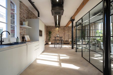 16 Bowling Green Lane, London, Office To Let - Office layout 3