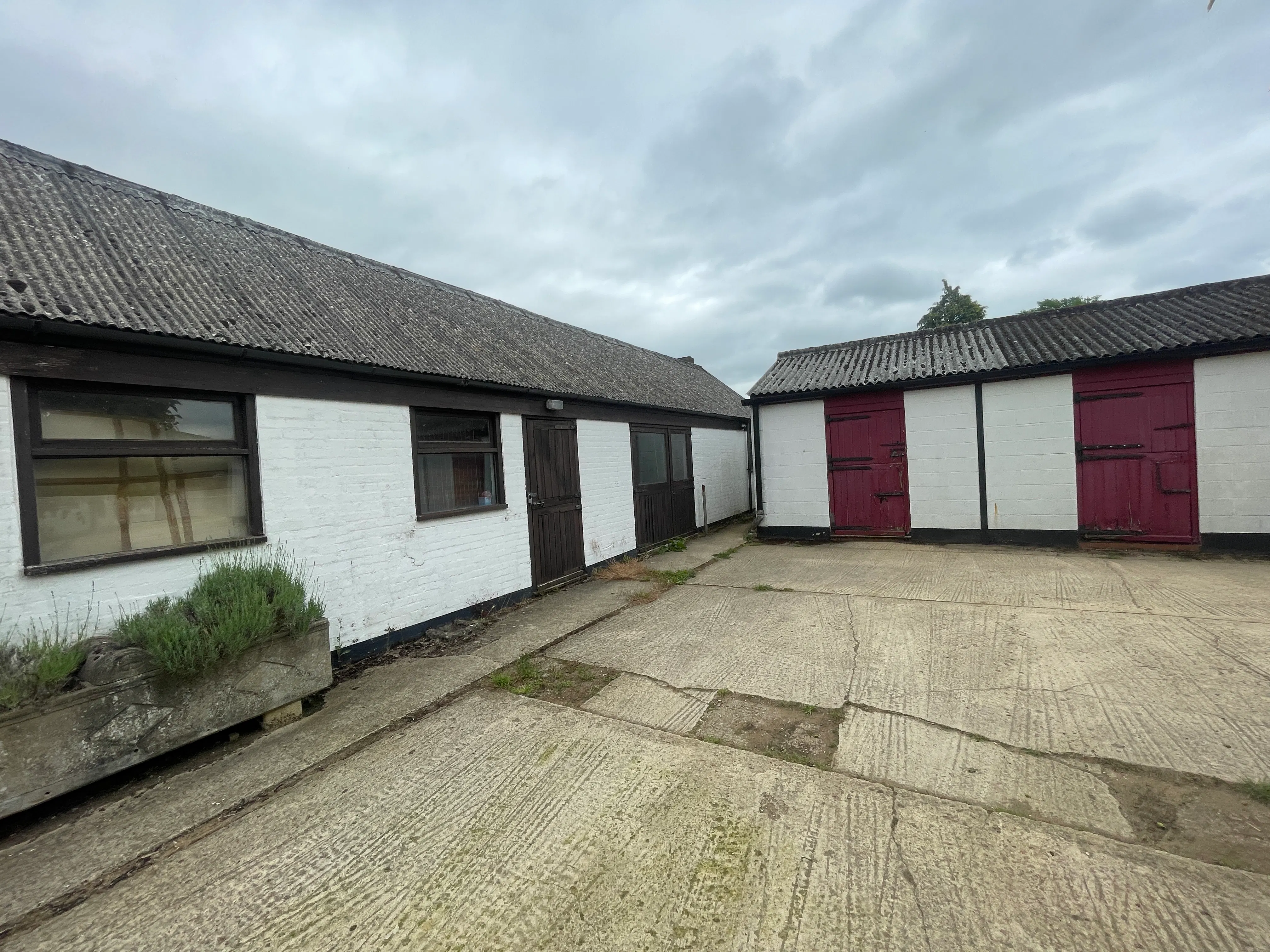 The Old Office, Tiddington, Industrial / Office To Let - IMG_6131.JPG