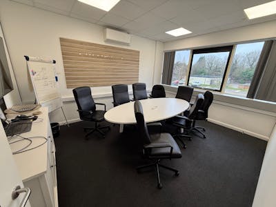 6 Millfield House, Watford, Industrial / Light Industrial / Office / Warehouse To Let - 4.jpg