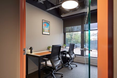 Clockwise, Greenside House, London, Office To Let - Clockwise_WoodGreen_TwoPersonOffice_2.jpg