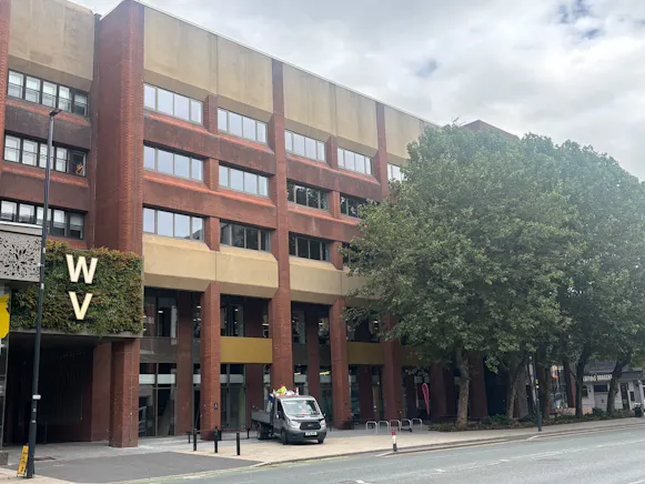 3 West Village, Wellington St, Leeds, Leisure / Retail To Let - PZKJ6138.JPG