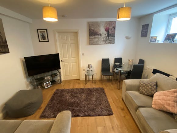 86 Vicarage Road, Swansea, Retail For Sale - Lounge1.jpg