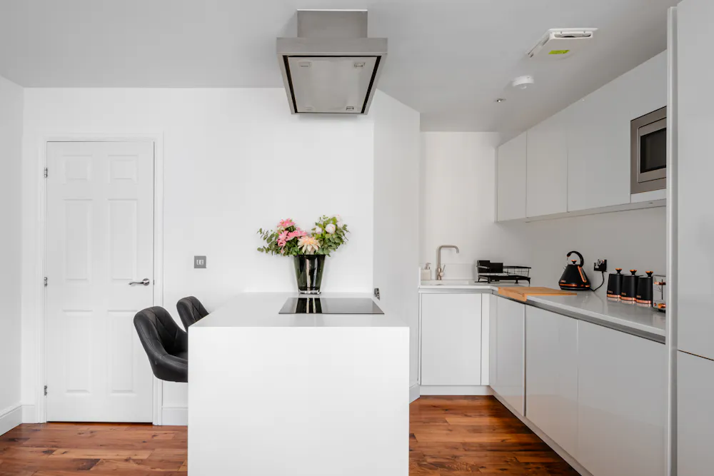 Flat 5 - 54a Artillery Lane - Artillery Ln 54a F5 - 4.jpg