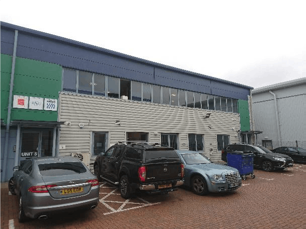 2 Units, Wokingham Commercial Centre, Wokingham, Industrial / Offices To Let - Unit 5  6.png