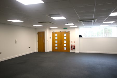 2A Coy Pond Business Park, Ingworth Road, Poole, Office To Let - IMG_0563 1.JPG