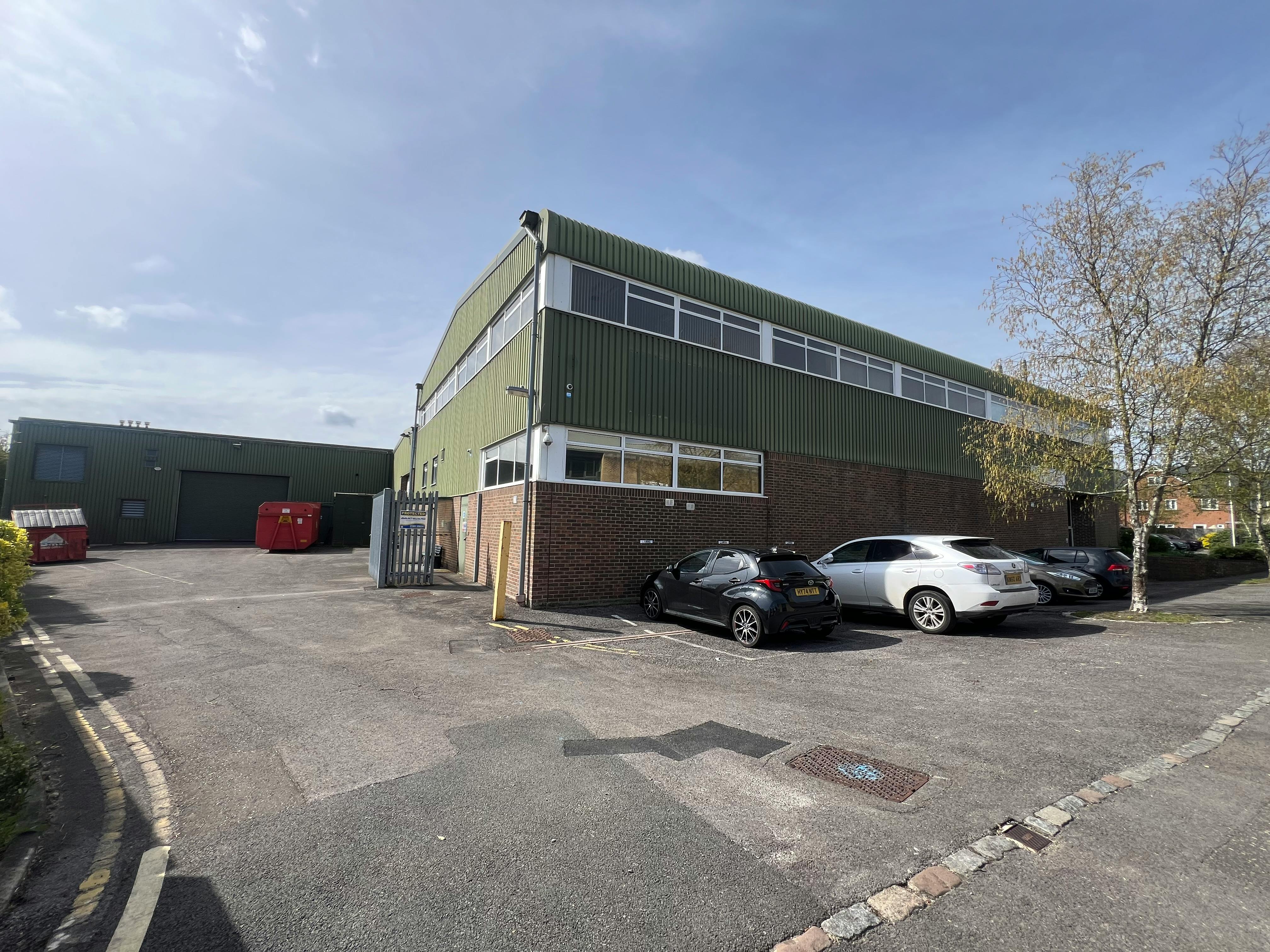 2 Daux Road, Billingshurst, Industrial For Sale - IMG_0396.jpeg