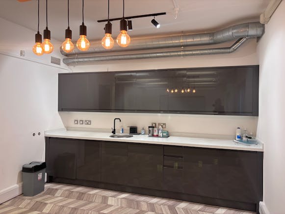 6 The Sanctuary, Ham Green, Office For Sale - IMG_9164.jpeg